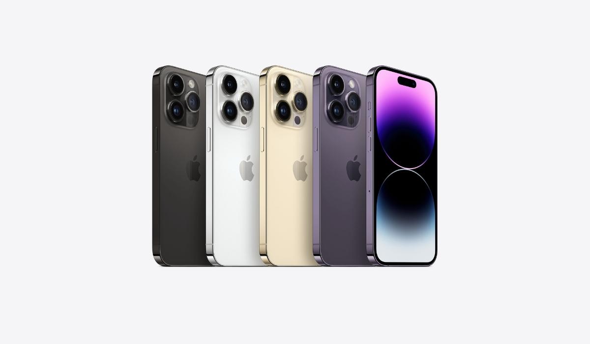 Apple Makes New Handset in India in Shift from China